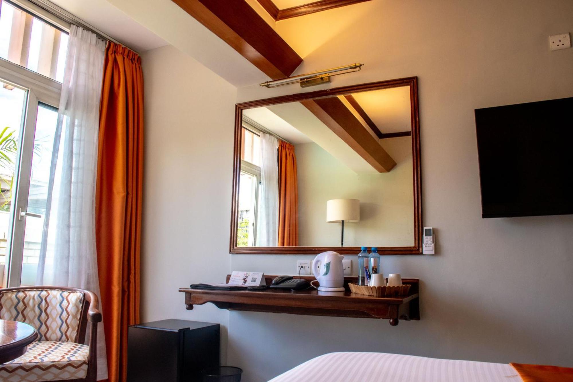 Hotel Boulevard 4*