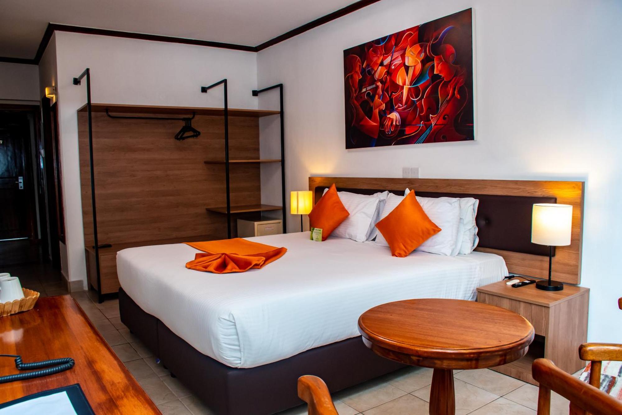 Boulevard 4*